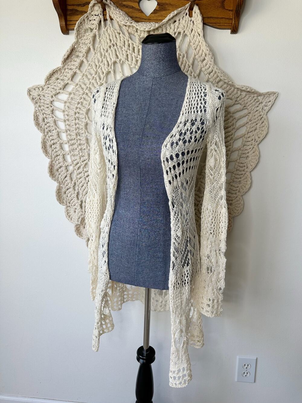 Mossimo 2010s Fairycore Crochet Long Cream Knit Duster  Size XS
